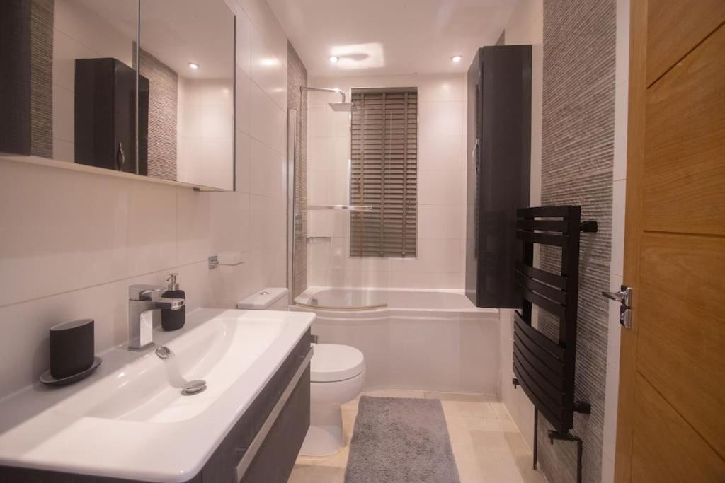 Oikoshomes Three Bedroom Flat In London Ngoại thất bức ảnh