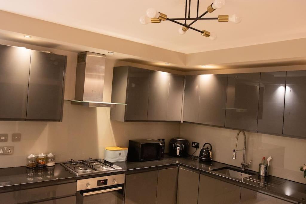 Oikoshomes Three Bedroom Flat In London Ngoại thất bức ảnh